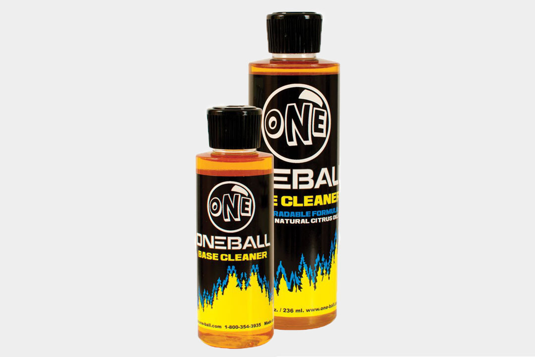 OneBally-Jay-Cleaner-for-Snowboard-Waxing
